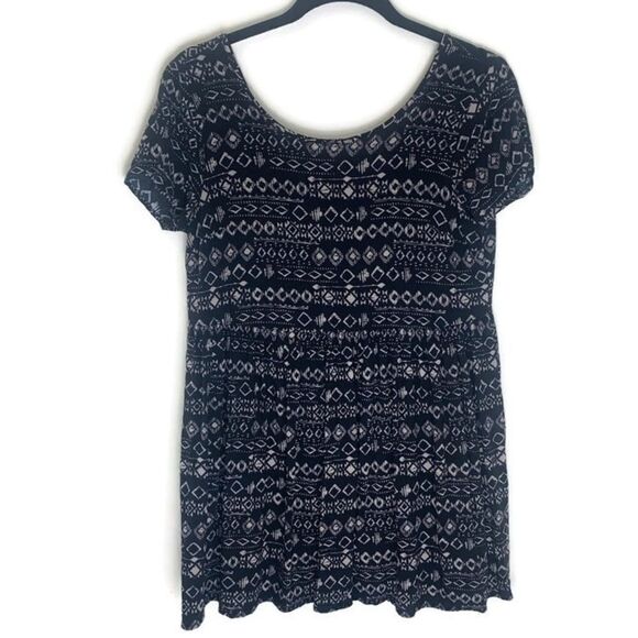 Sweet Rain empire waist tribal print top Medium - Picture 1 of 2